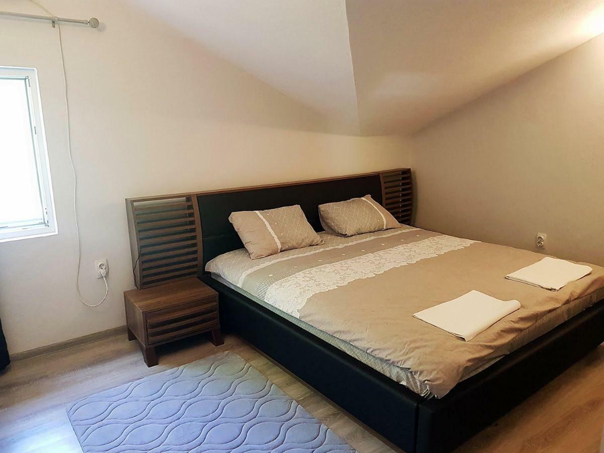 Vacation Home Naluka Donji Morinj Extérieur photo